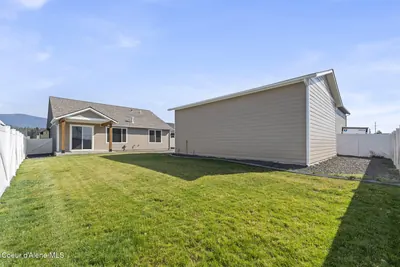 Property 26-8647 - Photo 2