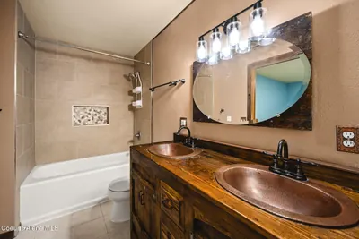 Property 26-9842 - Photo 33
