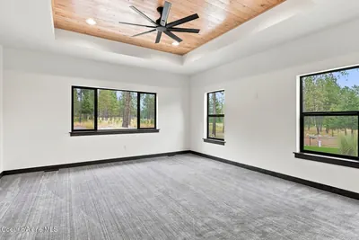 Property 26-9228 - Photo 18