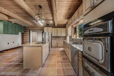 Property 26-3703 - Photo 9