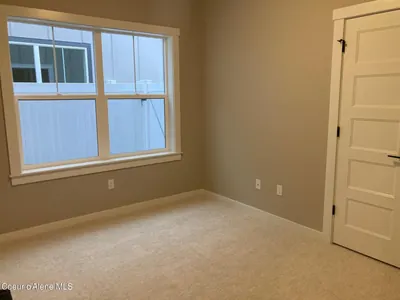 Property 26-8607 - Photo 4