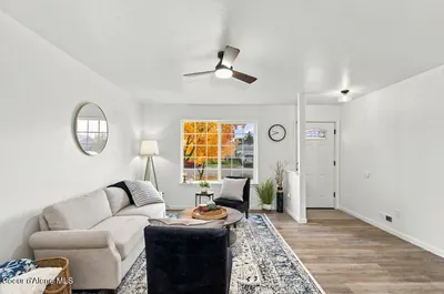 Property 26-10529 - Photo 4