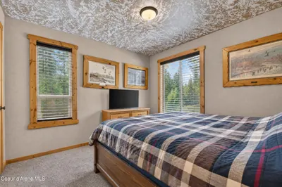 Property 26-8177 - Photo 25