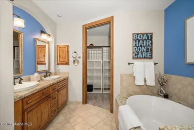 Property 26-8896 - Photo 46