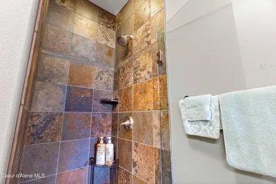 Property 26-6118 - Photo 29