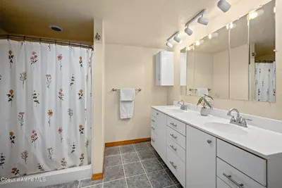 Property 26-5048 - Photo 34