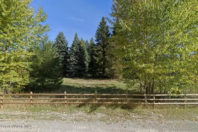 Property 26-10102 - Photo 3