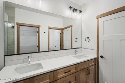 Property 26-8647 - Photo 26