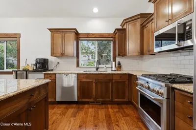 Property 26-10227 - Photo 21