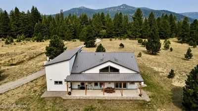 Property 26-8289 - Photo 54