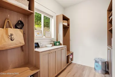 Property 26-10561 - Photo 34