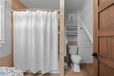 Property 26-4153 - Photo 13