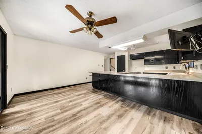 Property 26-9532 - Photo 39