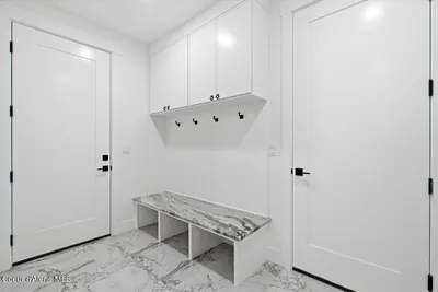 Property 26-8817 - Photo 53