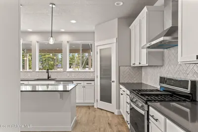 Property 25-11241 - Photo 22