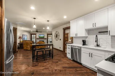 Property 26-10612 - Photo 63