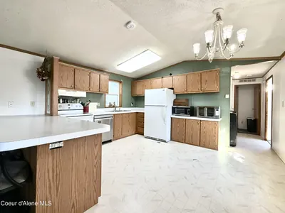 Property 26-10476 - Photo 5