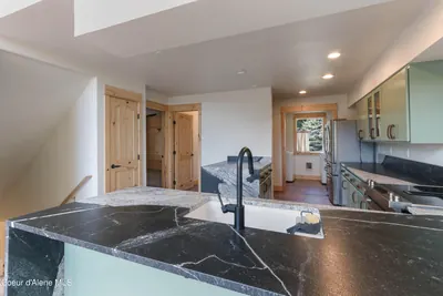 Property 26-3935 - Photo 12