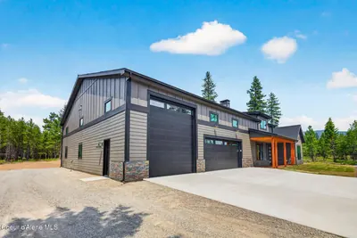 Property 26-8009 - Photo 56