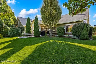 Property 26-9895 - Photo 41