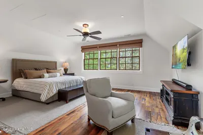 Property 26-2191 - Photo 43