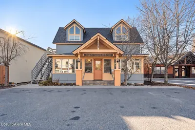 Property 26-9199 - Photo 1