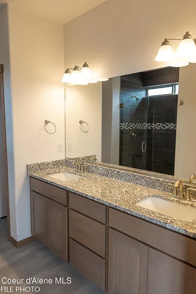 Property 26-9847 - Photo 8