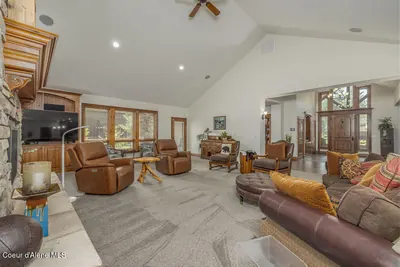 Property 26-10462 - Photo 6