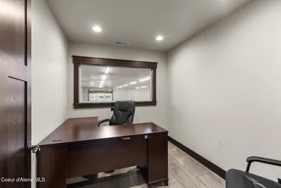 Property 26-8906 - Photo 12