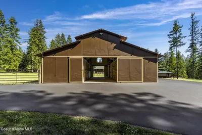 Property 26-8897 - Photo 5