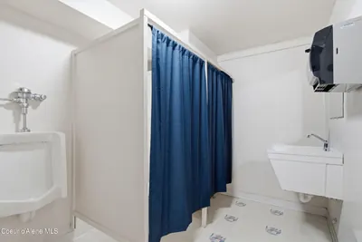 Property 26-10093 - Photo 43