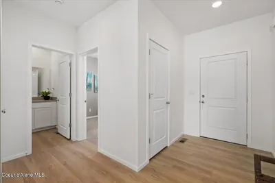 Property 26-8709 - Photo 4