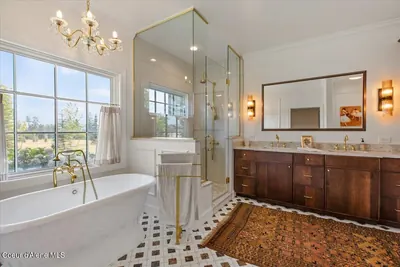 Property 26-8131 - Photo 7