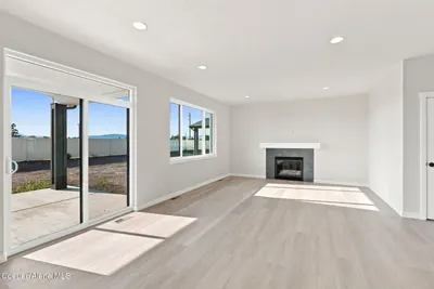 Property 26-8713 - Photo 6