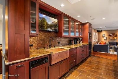 Property 26-8734 - Photo 17