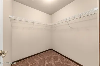 Property 26-9090 - Photo 37