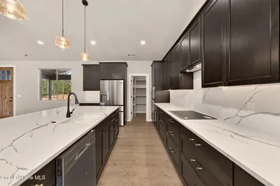 Property 26-9407 - Photo 12
