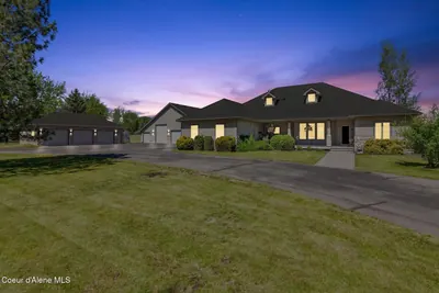Property 26-8099 - Photo 2