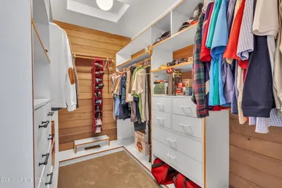 Property 26-9411 - Photo 23
