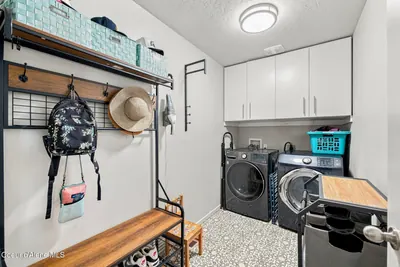 Property 26-8110 - Photo 29