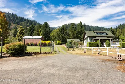 Property 26-9379 - Photo 3
