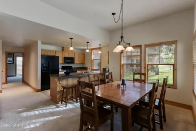 Property 26-10398 - Photo 13