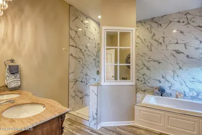 Property 26-9904 - Photo 19