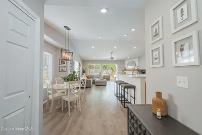 Property 26-7909 - Photo 6