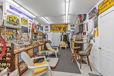 Property 26-8104 - Photo 34