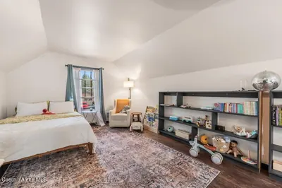 Property 26-8605 - Photo 27