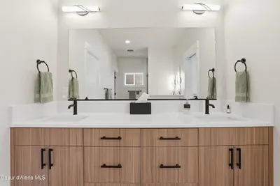 Property 26-9323 - Photo 11