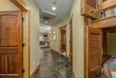 Property 25-10811 - Photo 10