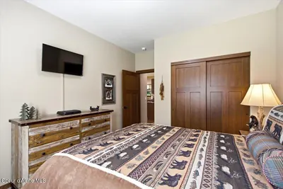 Property 26-9300 - Photo 26