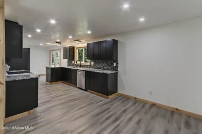 Property 26-10362 - Photo 6